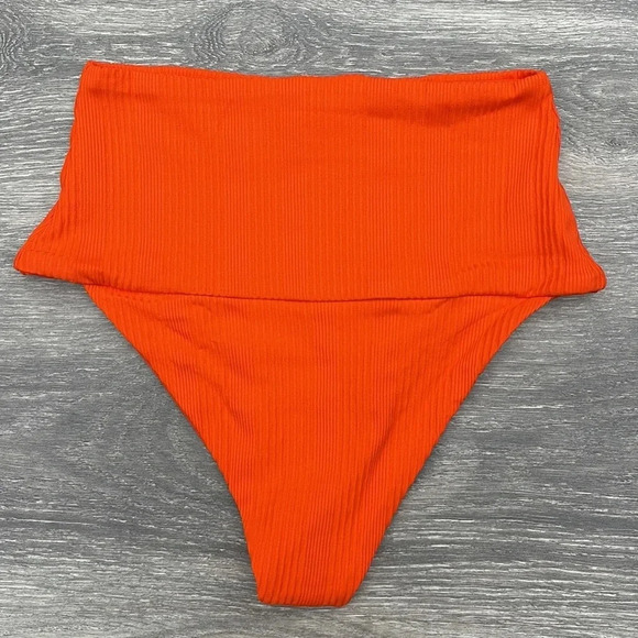L*Space Desi Pointelle Bikini Bottoms, poppy - Picture 5 of 7